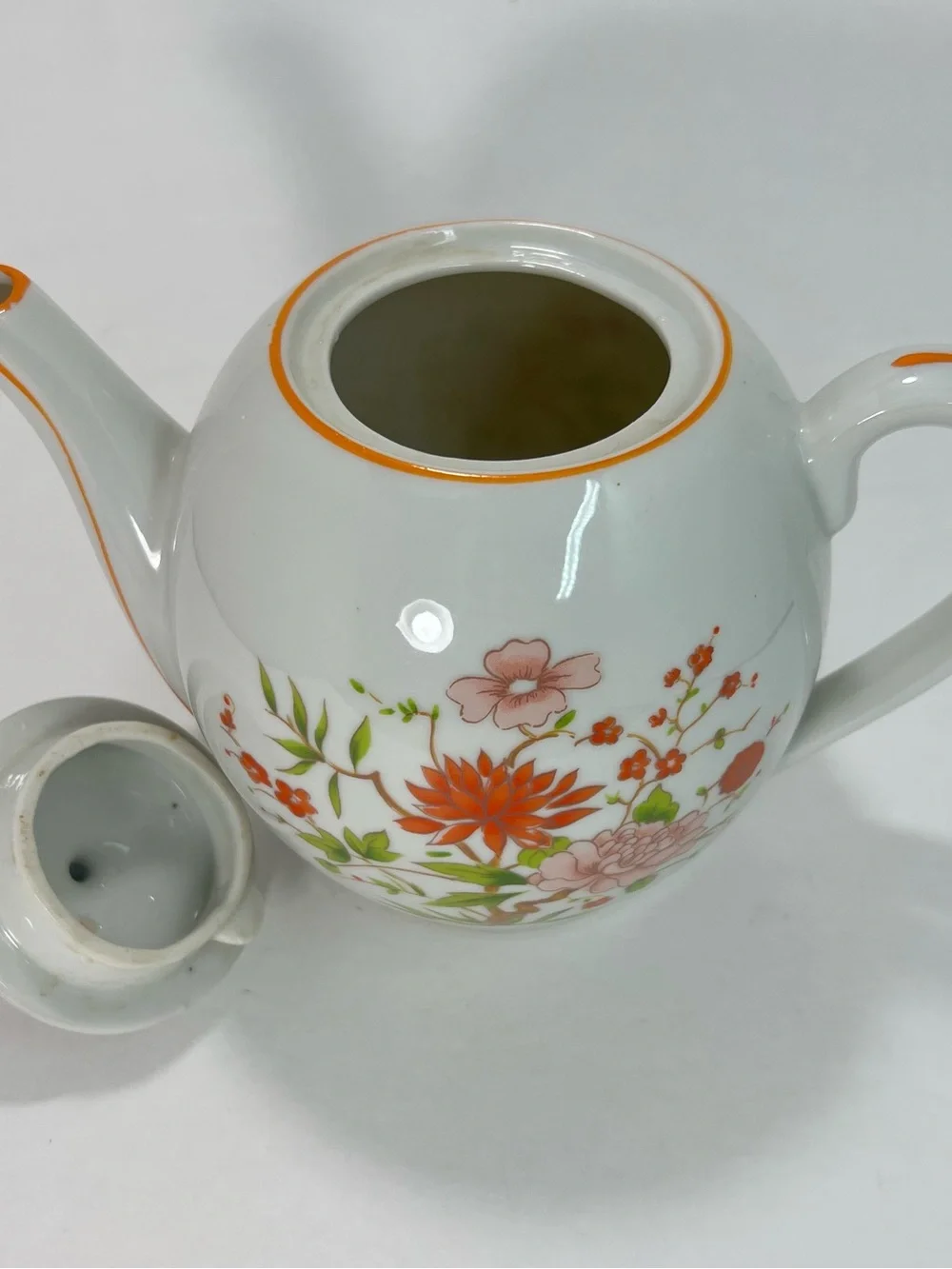 Chinese‎ Porcelain Floral Teapot